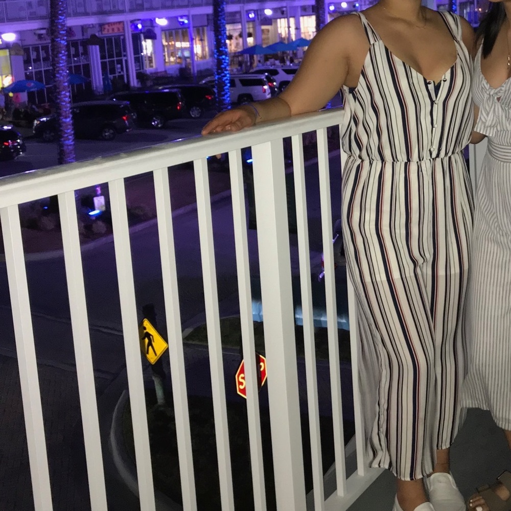 super cute adjustable romper!